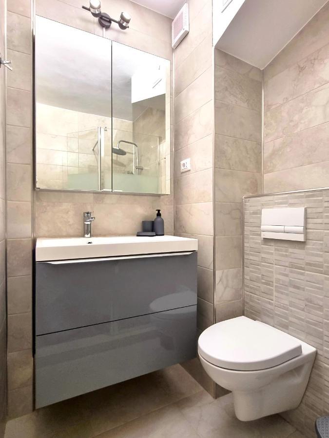 Inima Iasului - Central View Apartment Ясси Екстер'єр фото